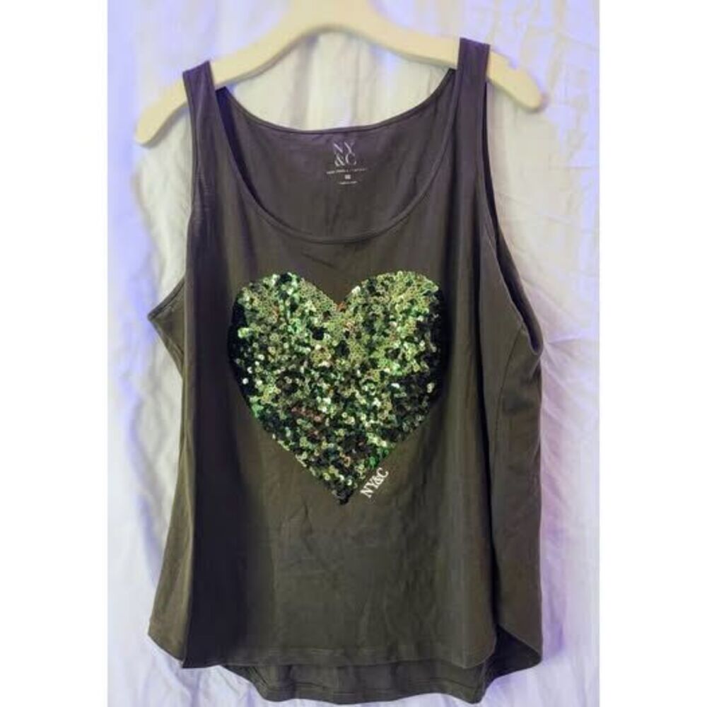 NY&Co. Green Tank Top with Sequin Heart Womens XL
